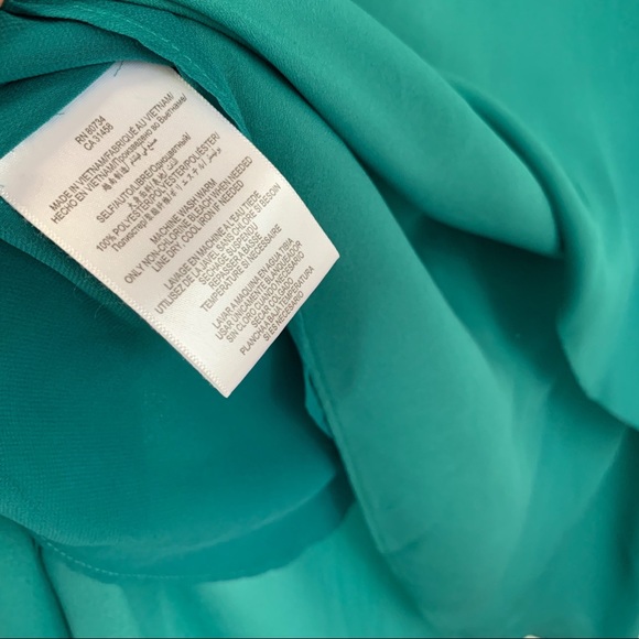 NWT BCBG Paris Tiered Dress - Picture 10 of 11